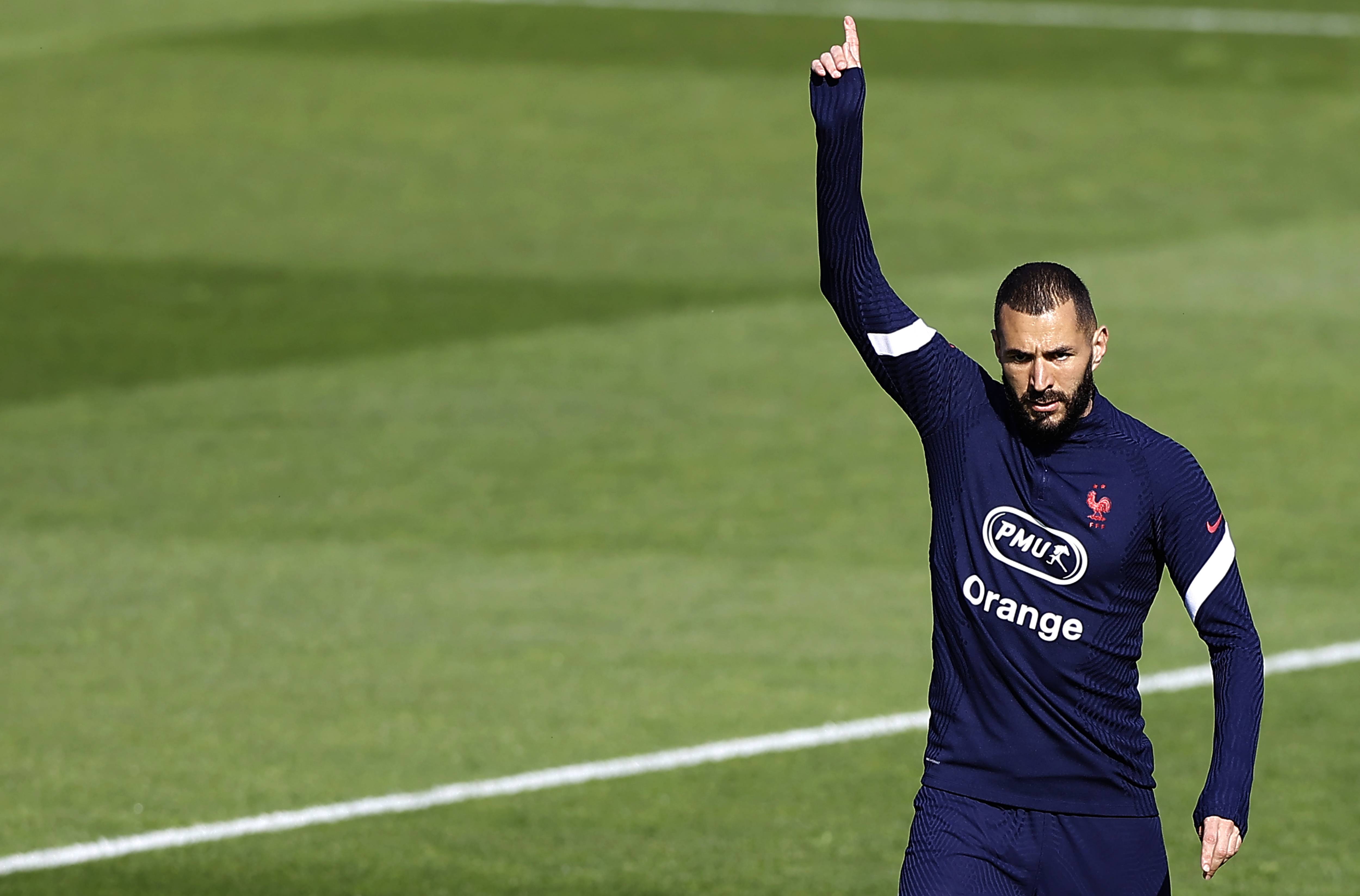 法国足球队集训备战国际巅峰赛事 法国足球队集训备战国际巅峰赛事