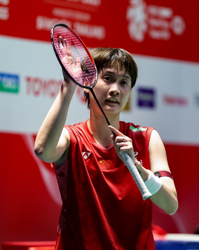 泰国女子羽毛球冠军，实力无敌