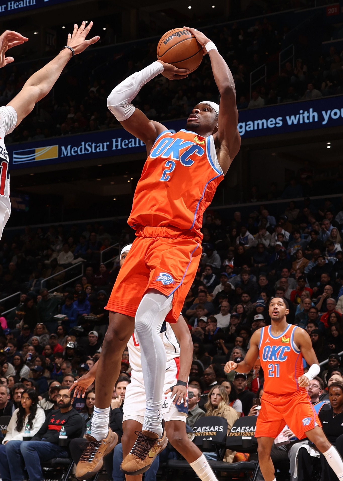 开云体育网页版入口-篮球新秀突破纪录，高效得分成为焦点的简单介绍