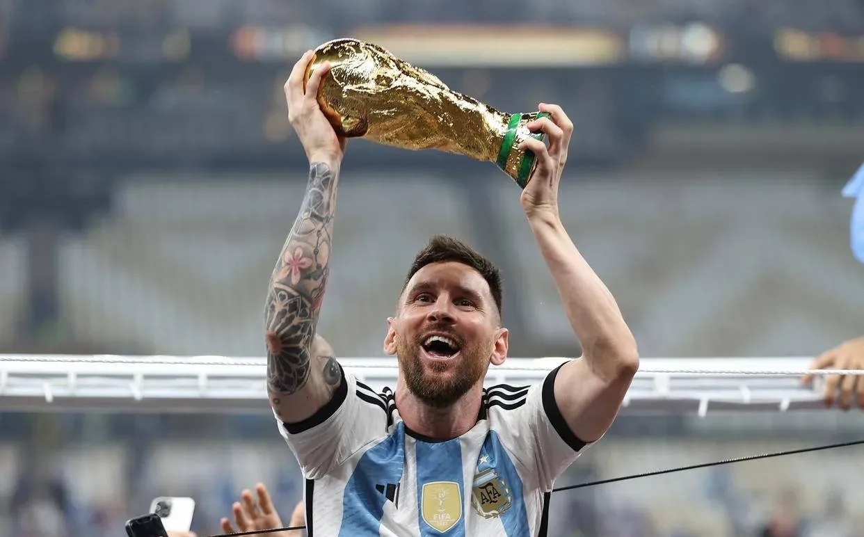 梅西冲击：在塞维利亚争夺胜利的机会