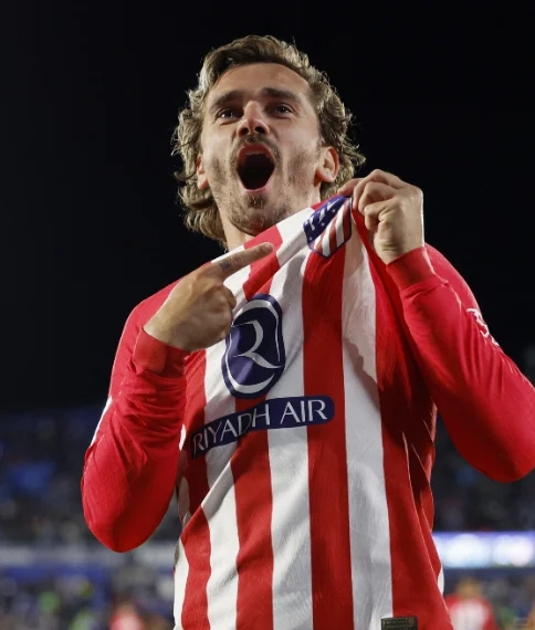 塞维利亚客场绝杀,球队秋季赛事冠军 塞维利亚客场绝杀,球队秋季赛事冠军