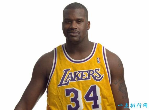 猛龙新秀沙奎尔奥尼尔闪耀首发表现出色