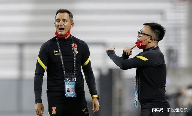 意大利男篮全面压制对手，俄罗斯队遭淘汰