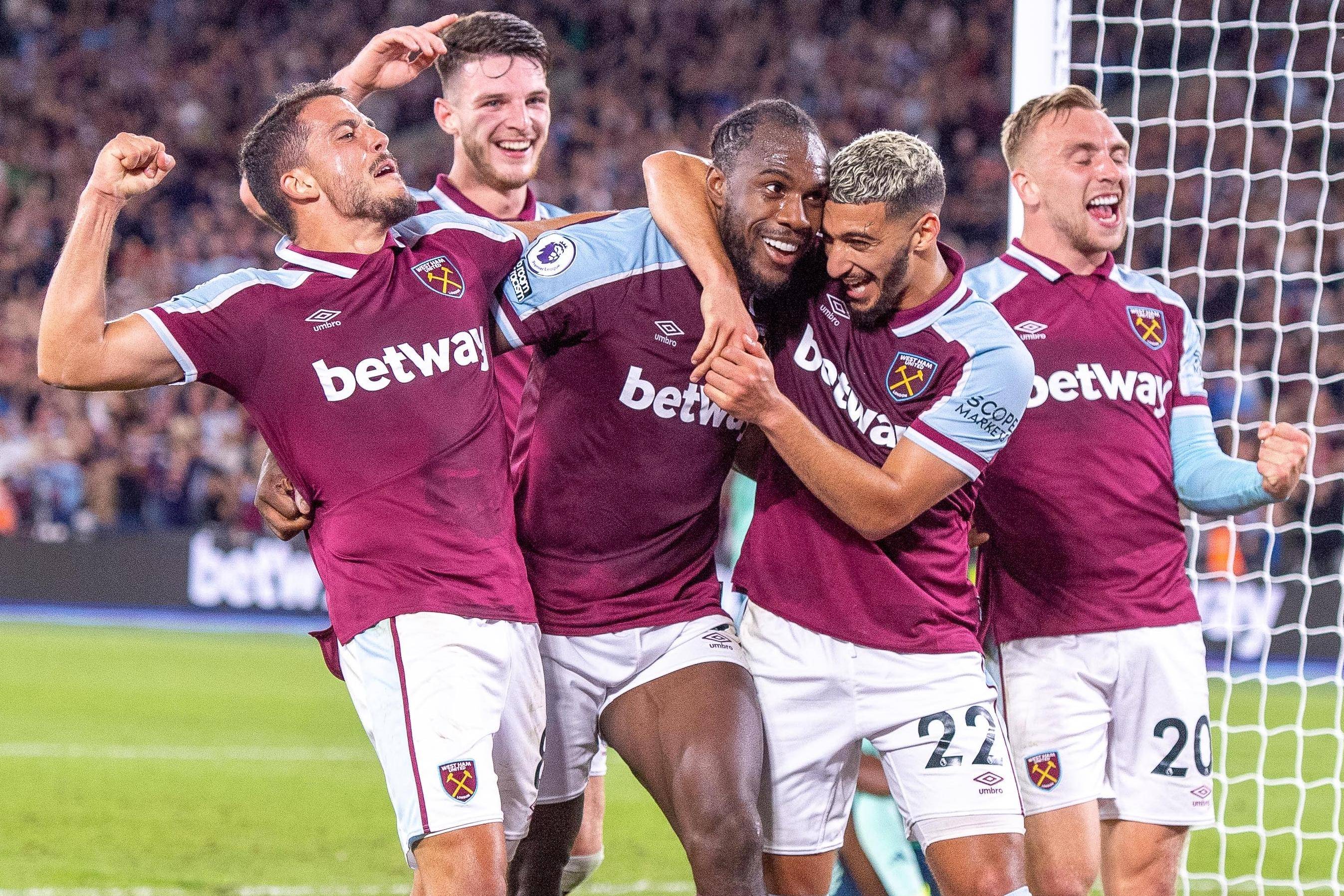 狼队主帅感叹比赛激烈度，球员需更拼命的简单介绍