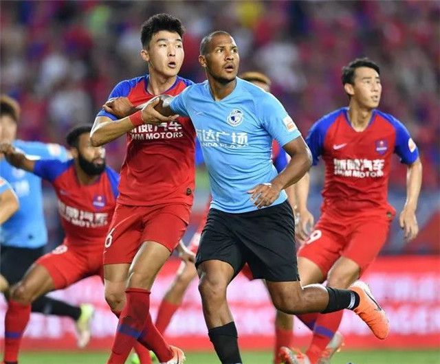 关于武汉卓尔客场负于江苏苏宁结束两连胜的信息