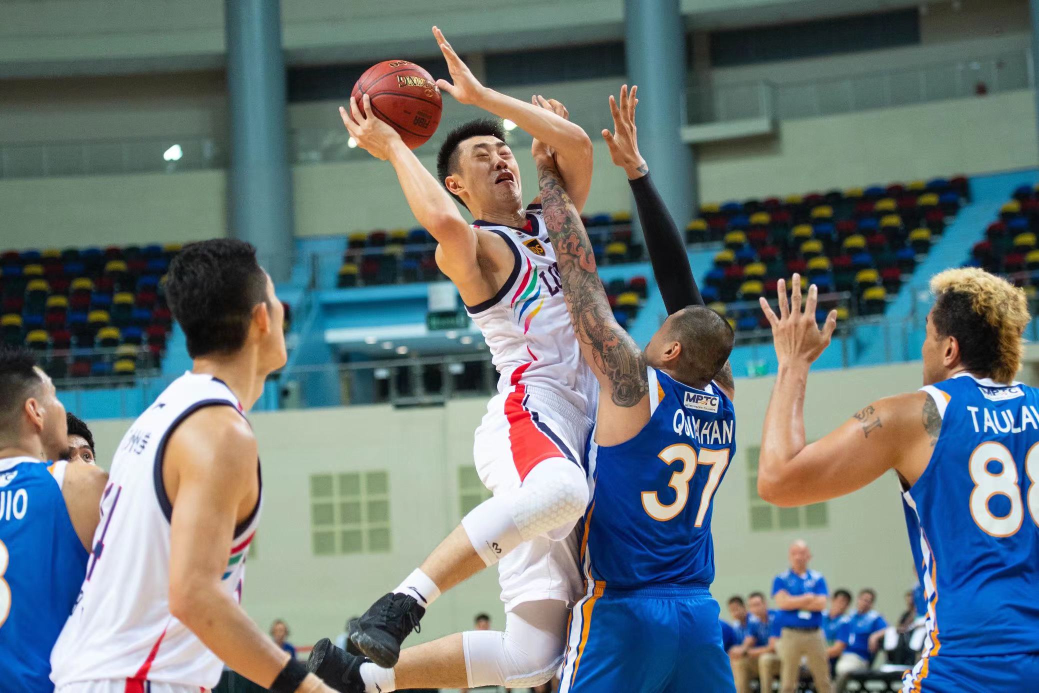 热血对决！红白之争，谁能胜出