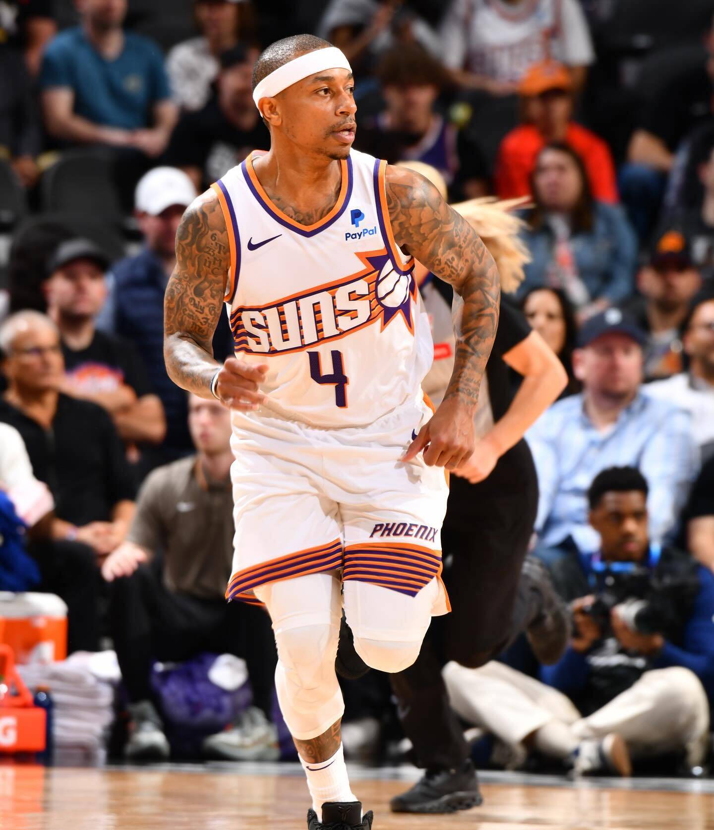 开云体育官网入口-公牛客场险胜尼克斯，小托马斯三分绝杀