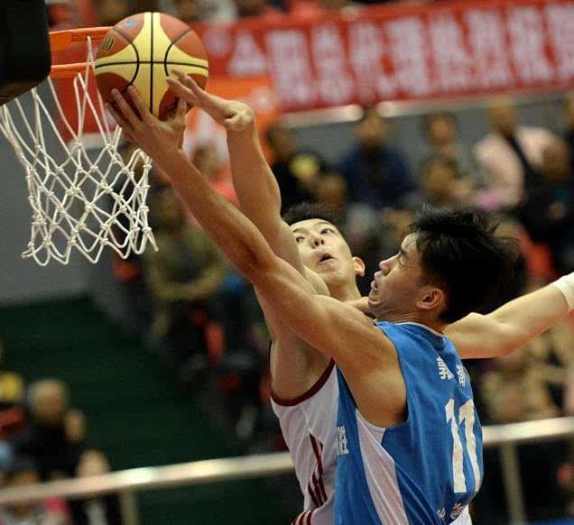 开云体育网页版-广州富力主场击败重庆斯威，继续向前迈进的简单介绍