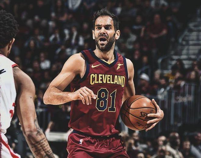 老鹰核心复出状态佳,三分神射带队取胜 老鹰核心复出状态佳,三分神射带队取胜