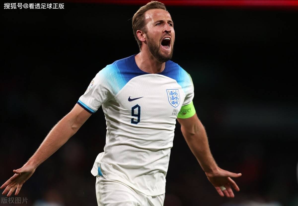 尼斯前锋战术配合丝滑传球造点创造威胁的简单介绍